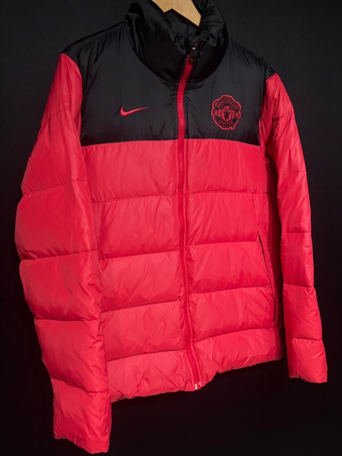 나이키 맨체스터 유나이티드 다운 패딩 상품이미지3
