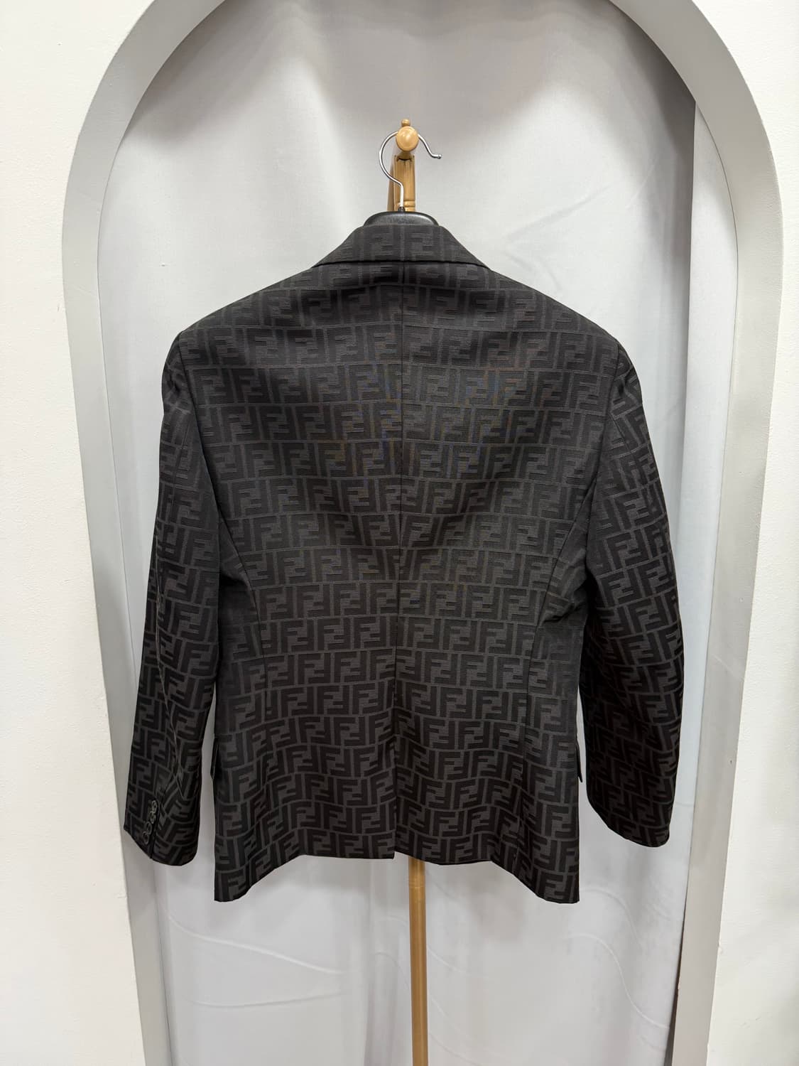 펜디 FF 모노그램 자카드 블레이저 자켓 50사이즈  상품이미지2