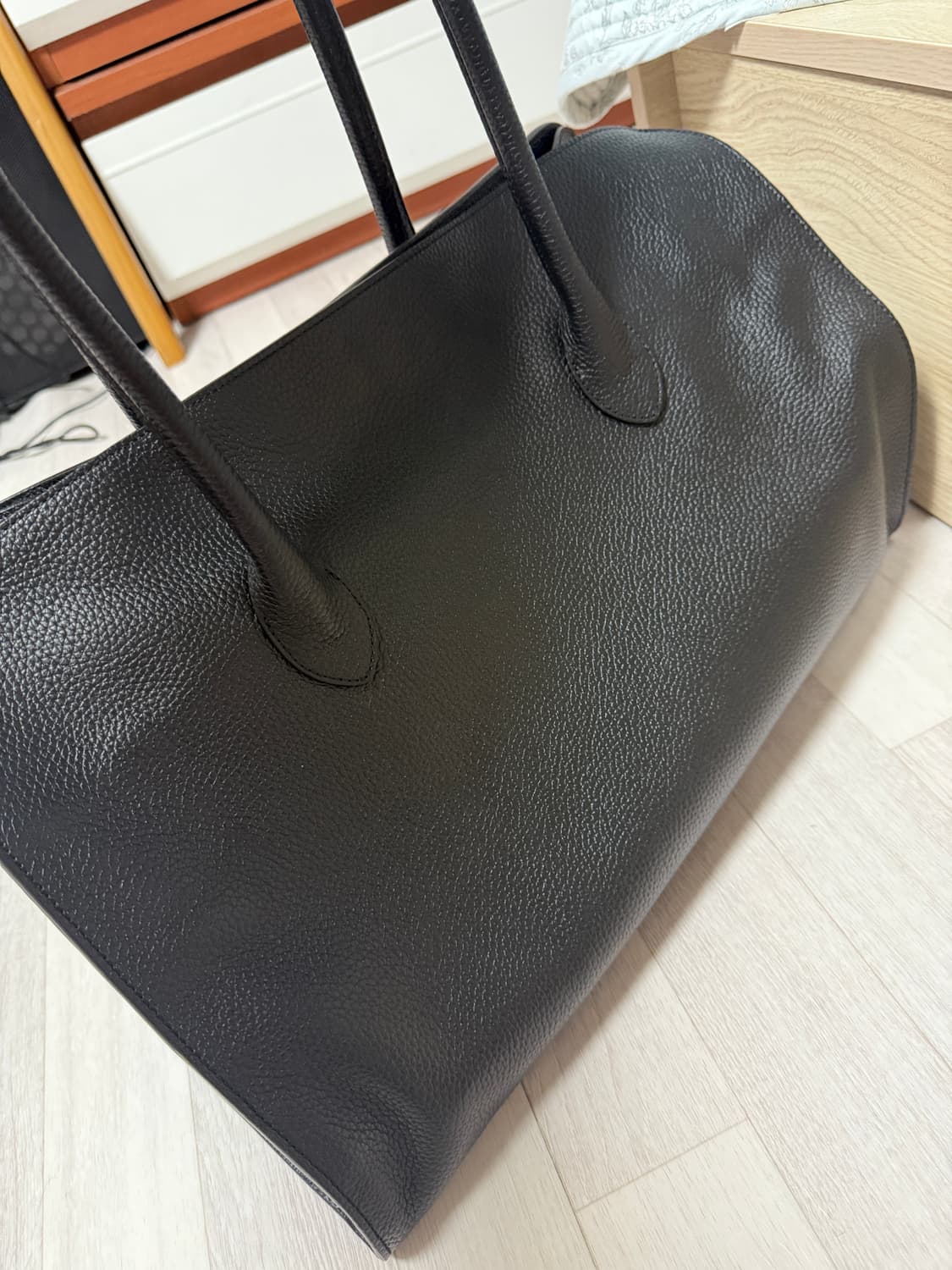 준느 B03 레더백 판매합니다 상품이미지2