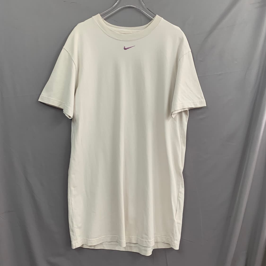 L 나이키 빅 스우시 프린팅 오버핏 반팔 드레스 원피스 상품이미지2