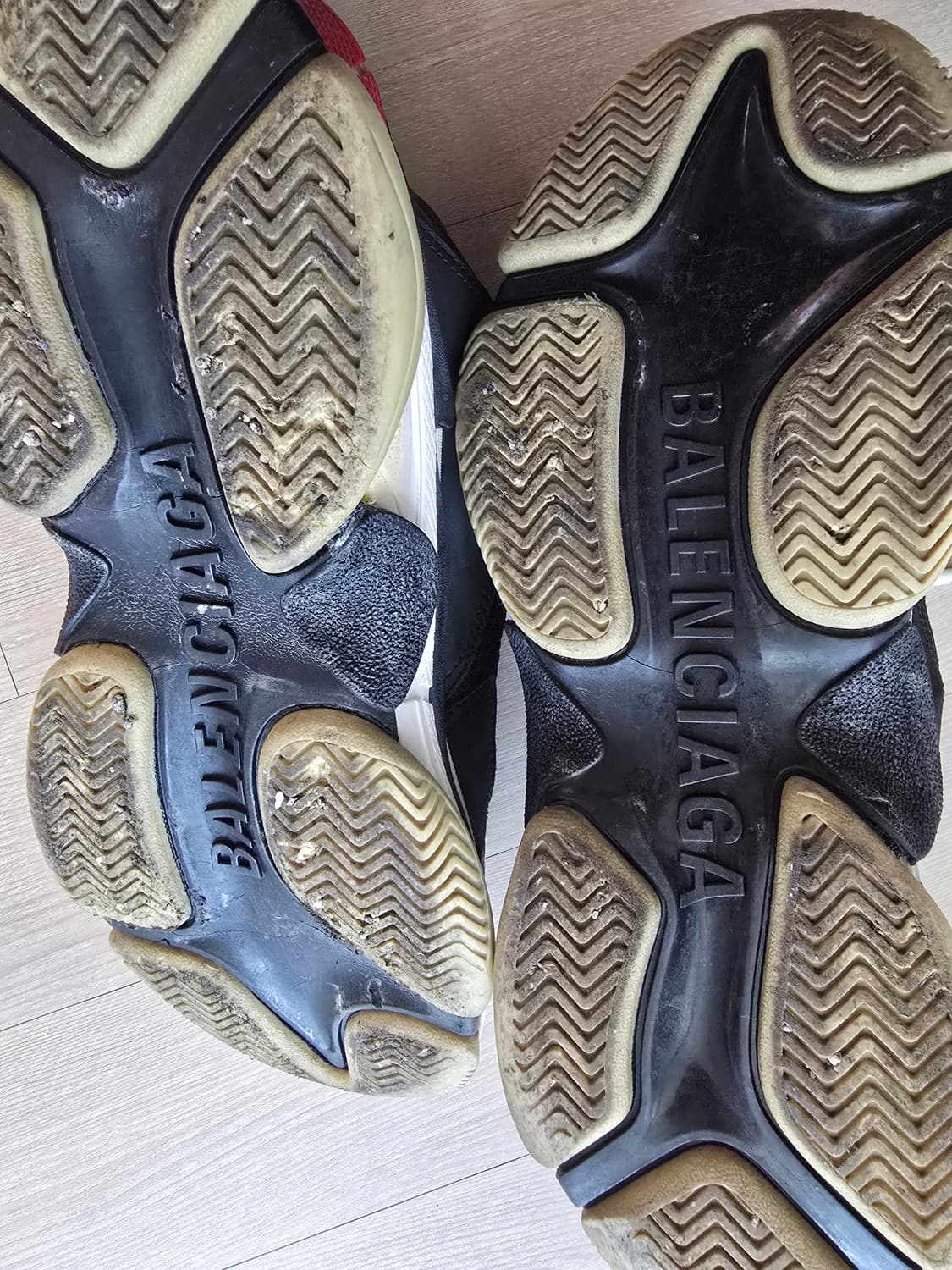 발렌시아가 44 상품이미지4