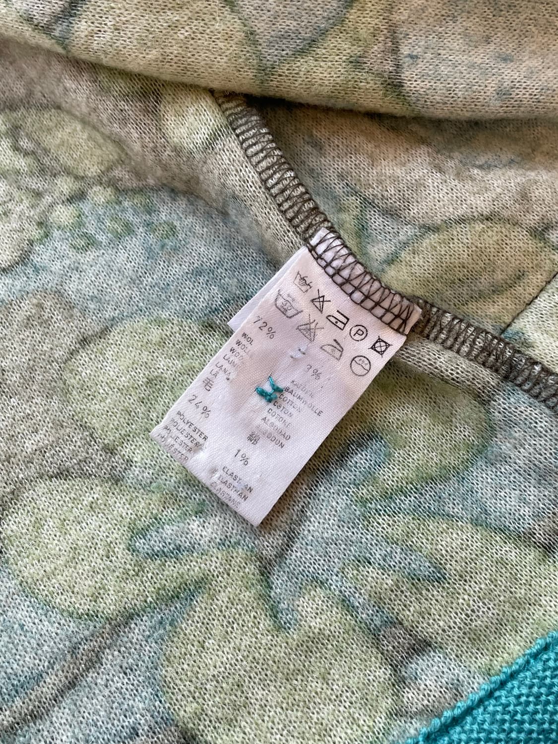 오일릴리 OILILY 플라워 패턴 울 가디건 자켓 스웨터 니트 상품이미지5