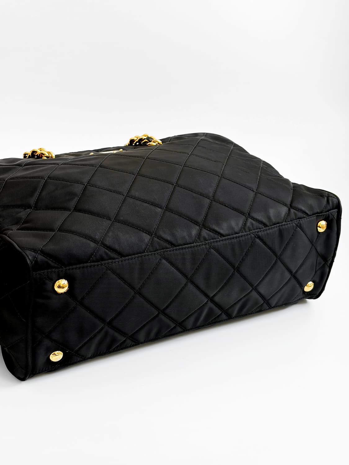 프라다 포코노 퀄팅 체인 숄더백 판매합니다. 상품이미지8