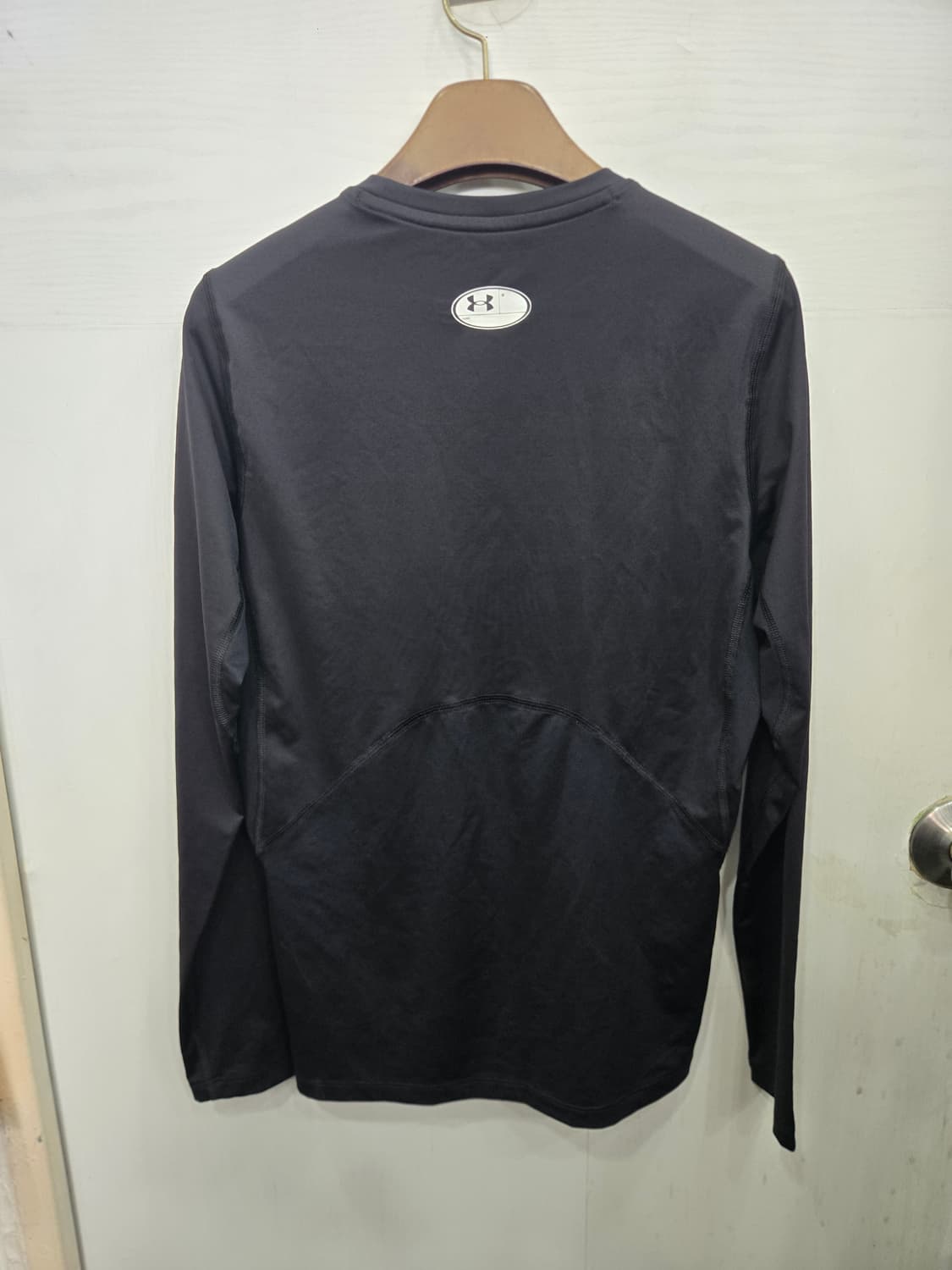 LG/G사이즈)) UNDER ARMOUR 언더아머 기능성 긴팔티셔츠! 상품이미지3