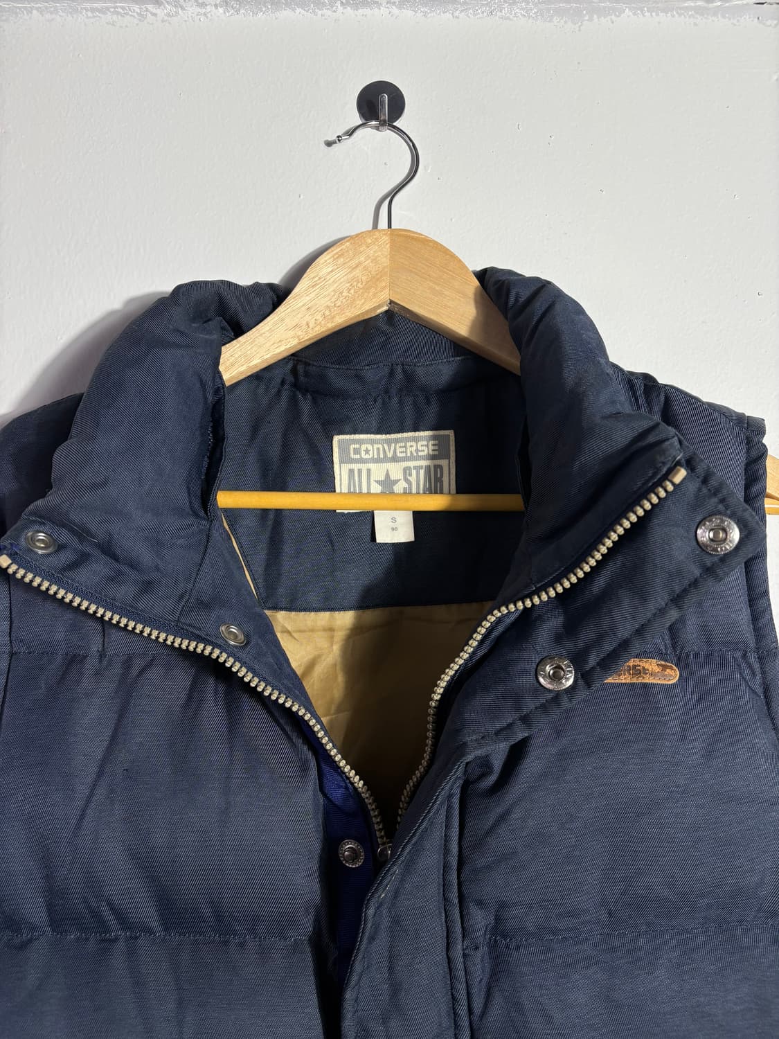 컨버스 네이비 패딩 베스트 상품이미지3