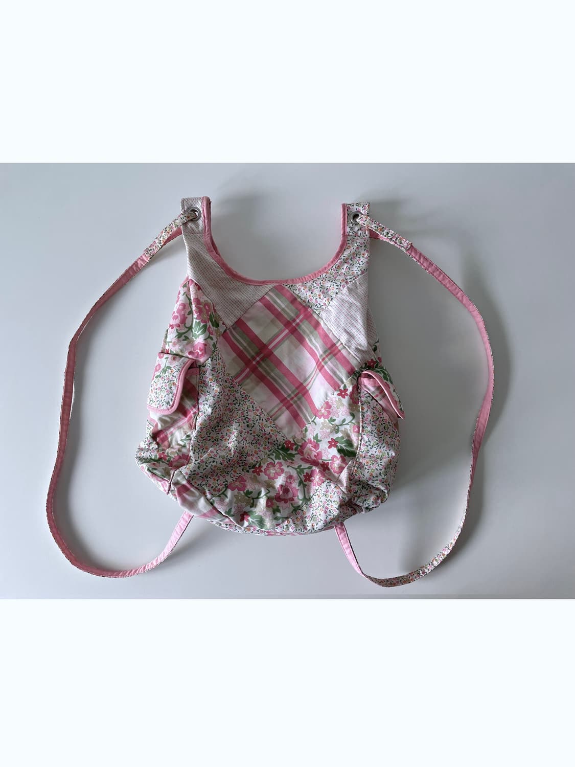 Vintage floral backpack 상품이미지1