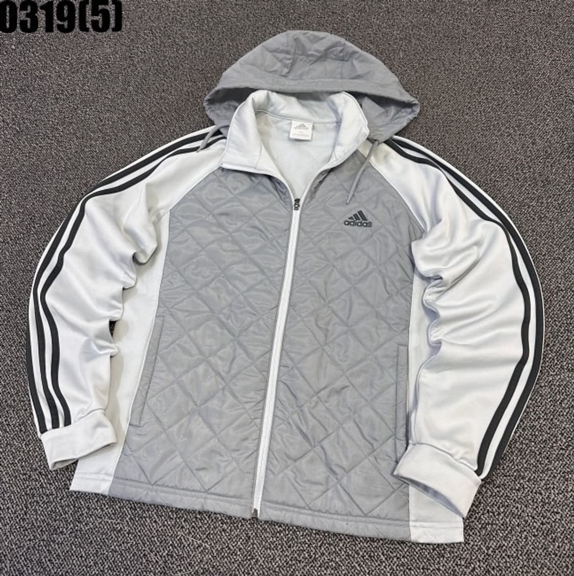 (오늘까지 안팔리면 지움)아디다스 퀄팅 트랙탑 후드집업 져지  상품이미지2