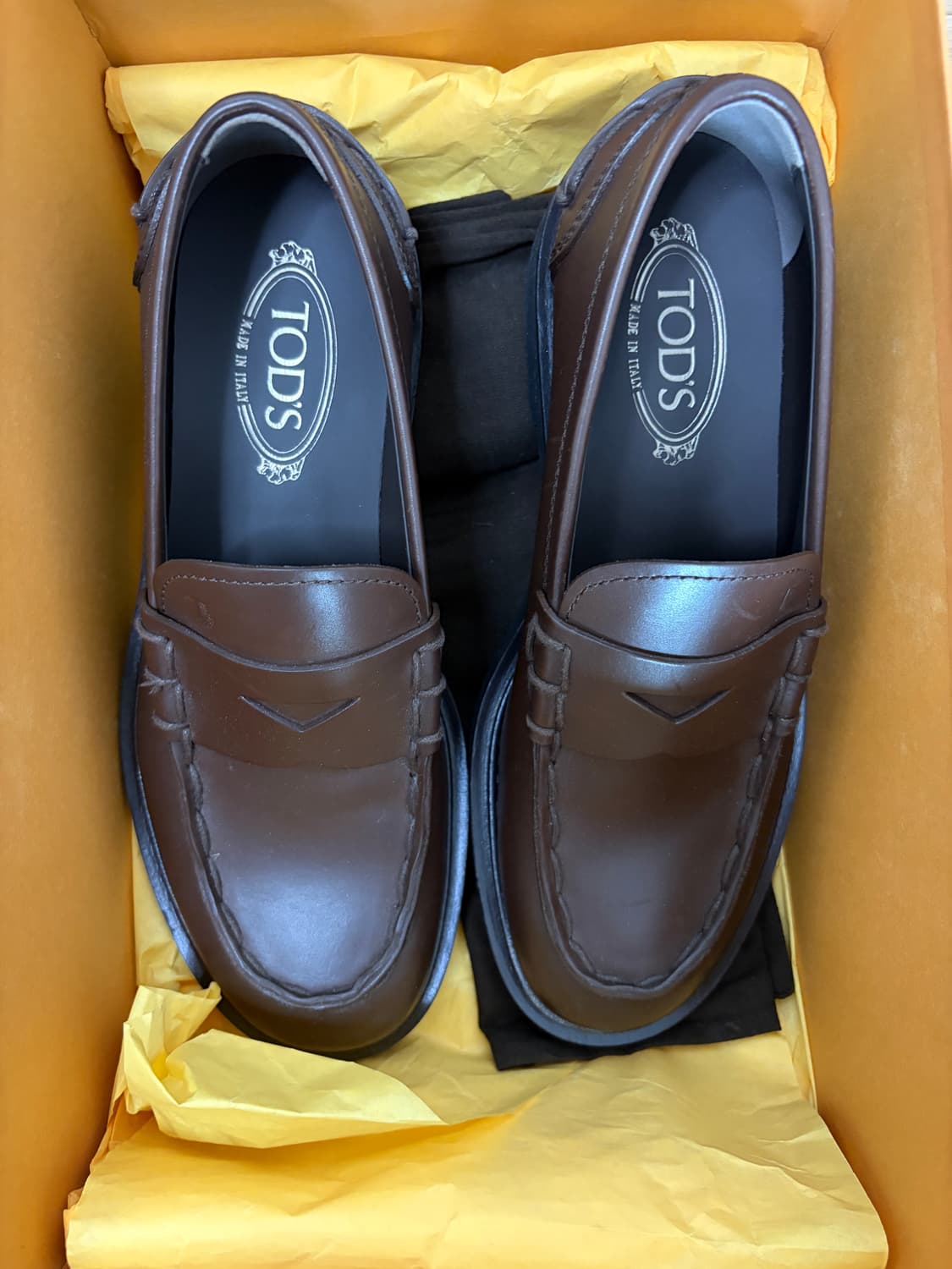 Tod’s 아몬드 토 페니로퍼 상품이미지2