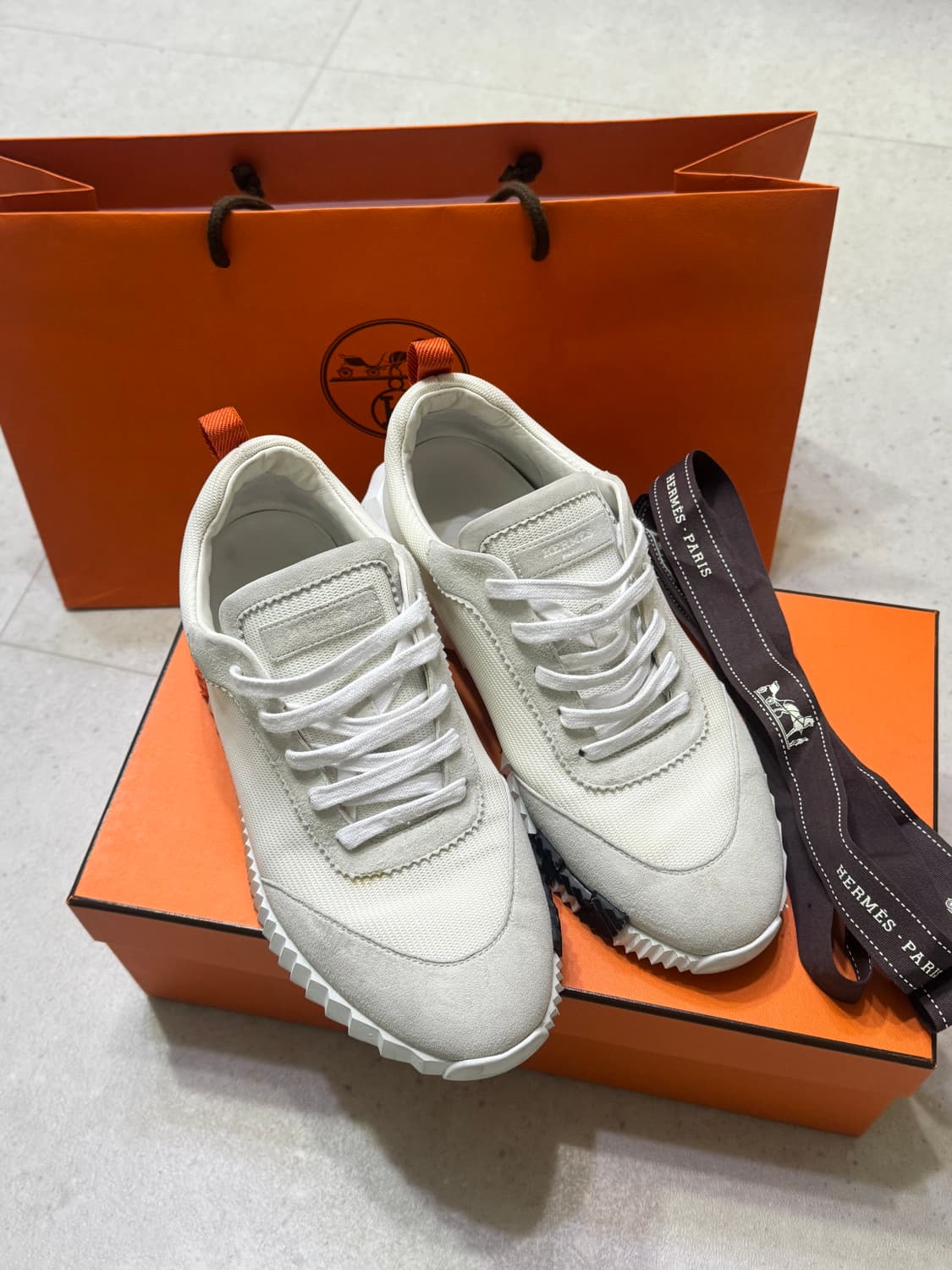 [41] 에르메스 바운싱 스니커즈 오렌지 화이트 상품이미지2