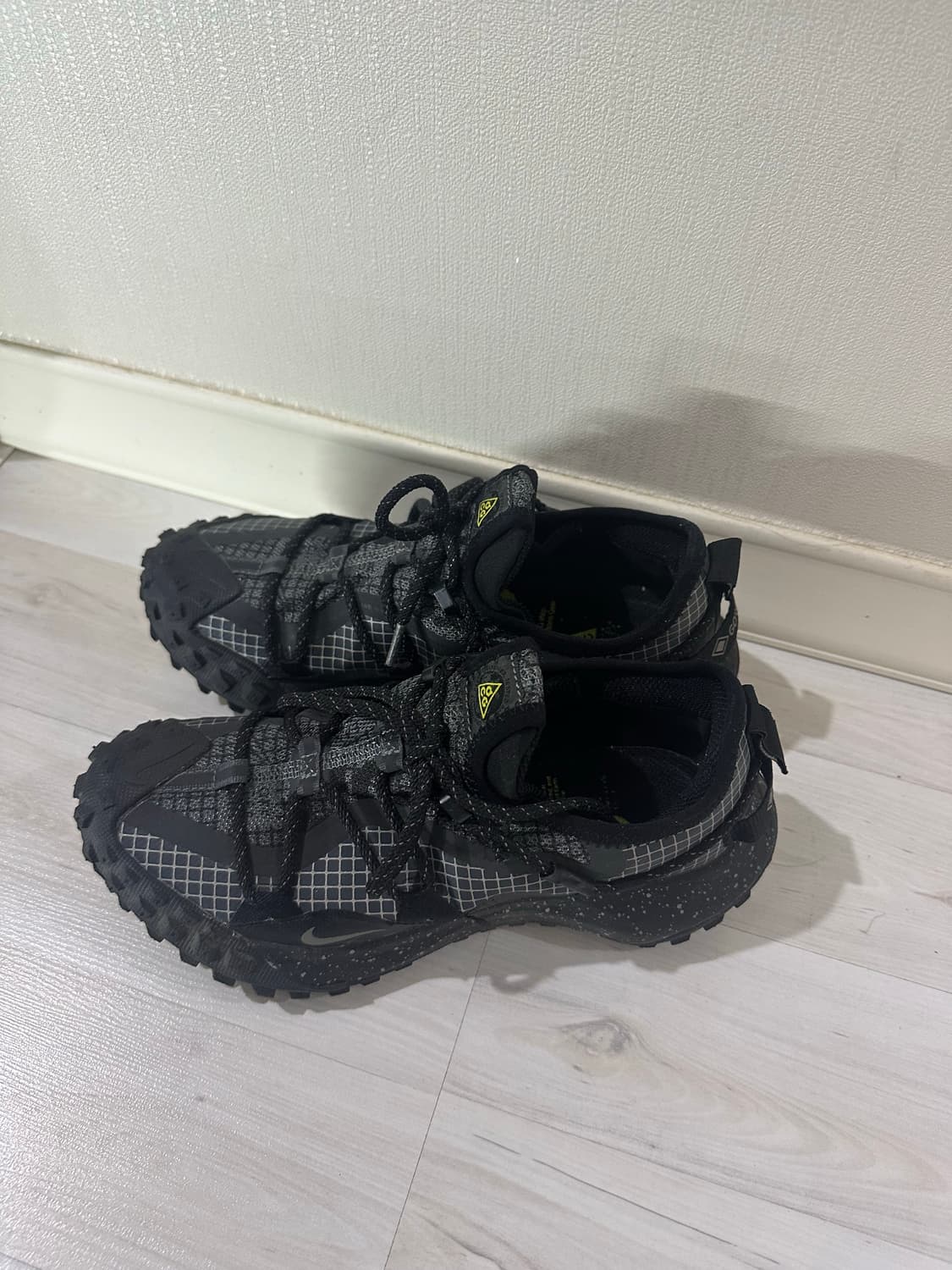 나이키 acg 마운틴플라이 고어택스 240 상품이미지1