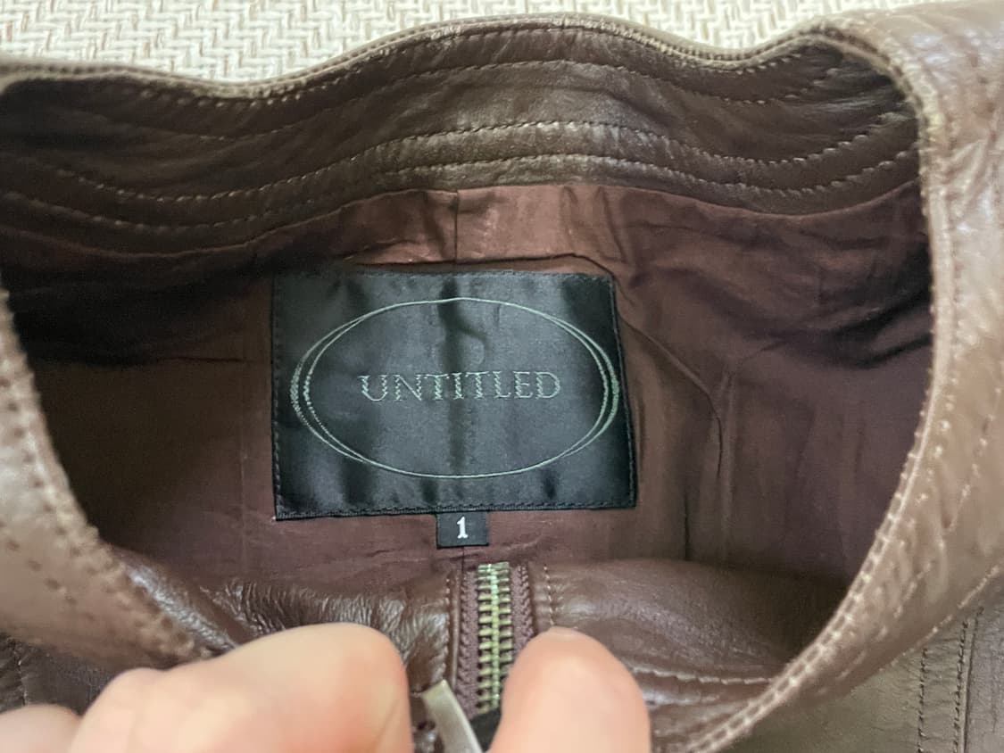 언타이틀드 소프트 양가죽 미니멀 집업 자켓 J03510 상품이미지5