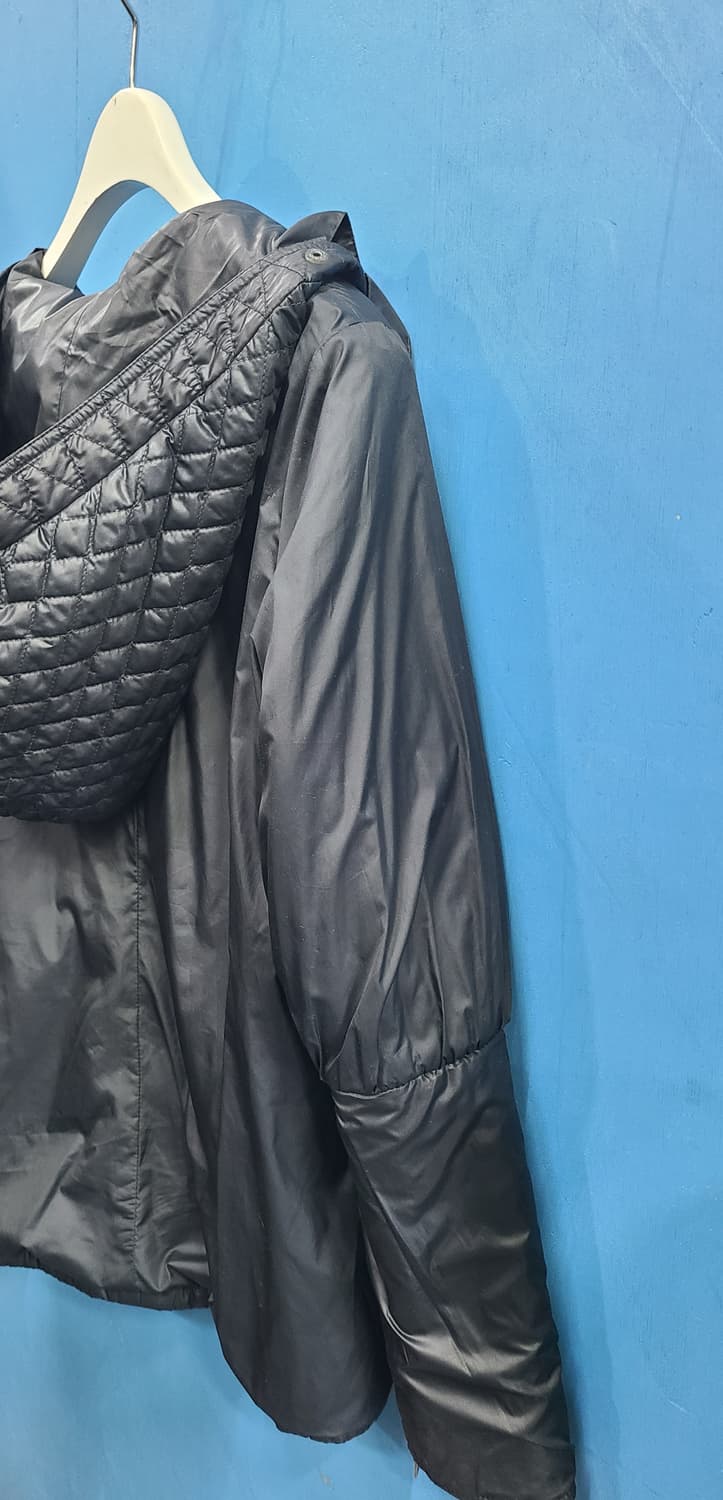 희귀 이태리명품 잔프랑코페레 후드패딩 상품이미지10