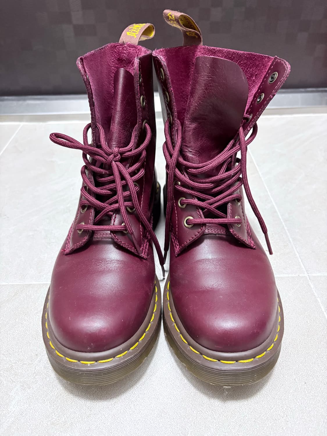 닥터마틴 1460 8홀 파스칼 uk5 상품이미지1