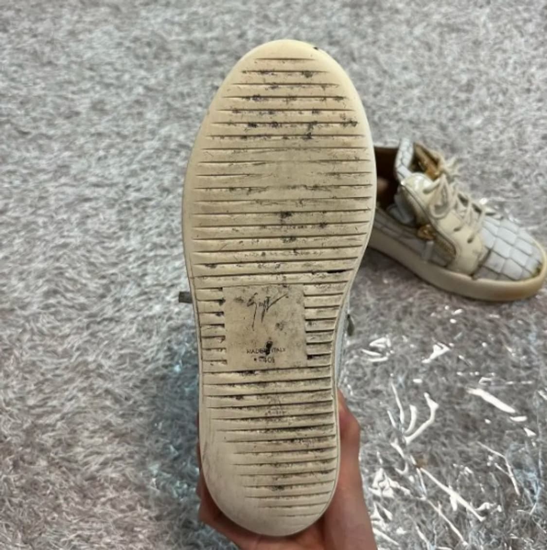 [정품] 쥬세페 자노티 크로커 엠보 골드 집업 스니커즈 260 상품이미지4