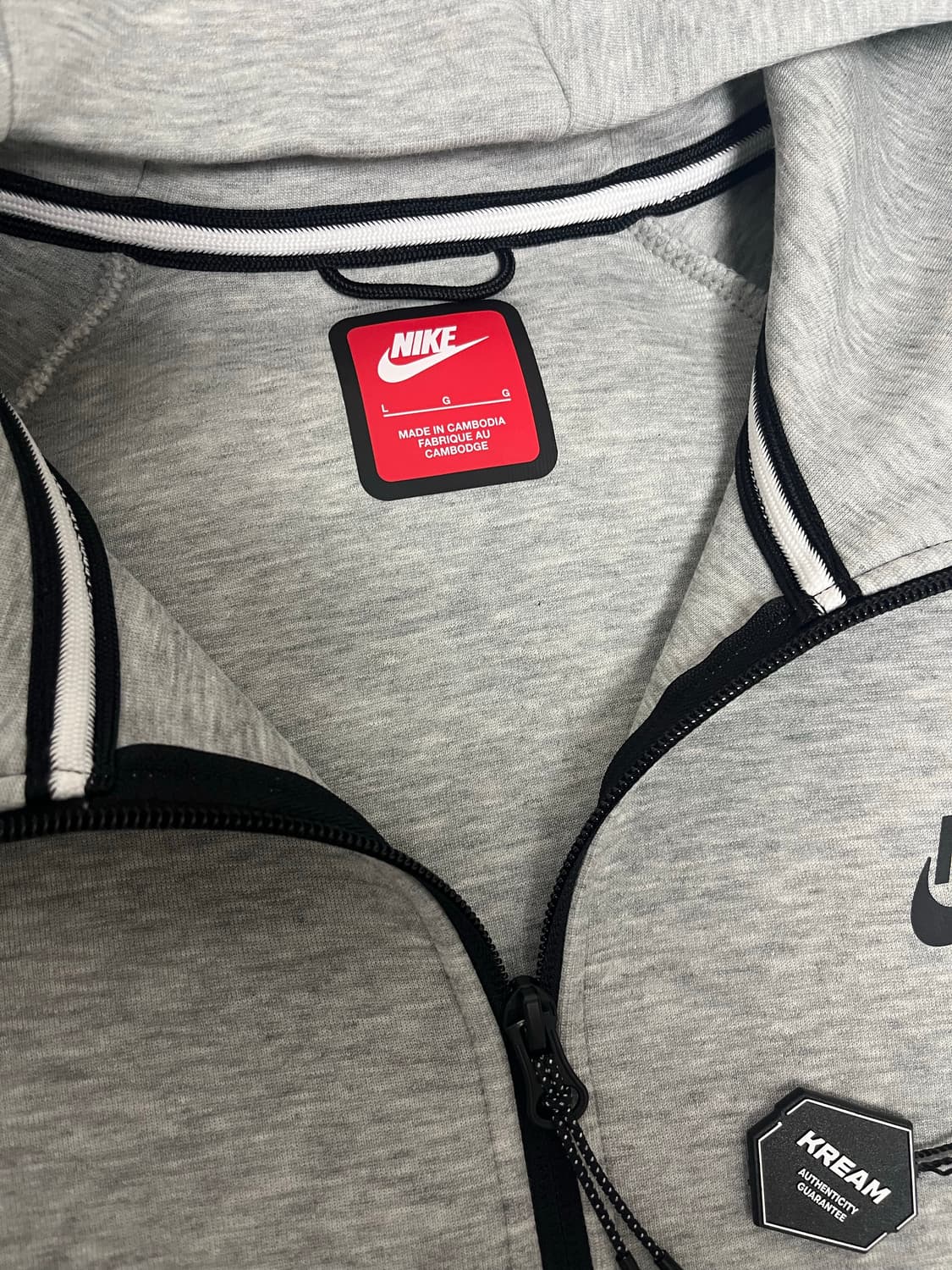 나이키 테크팩 L 상품이미지2