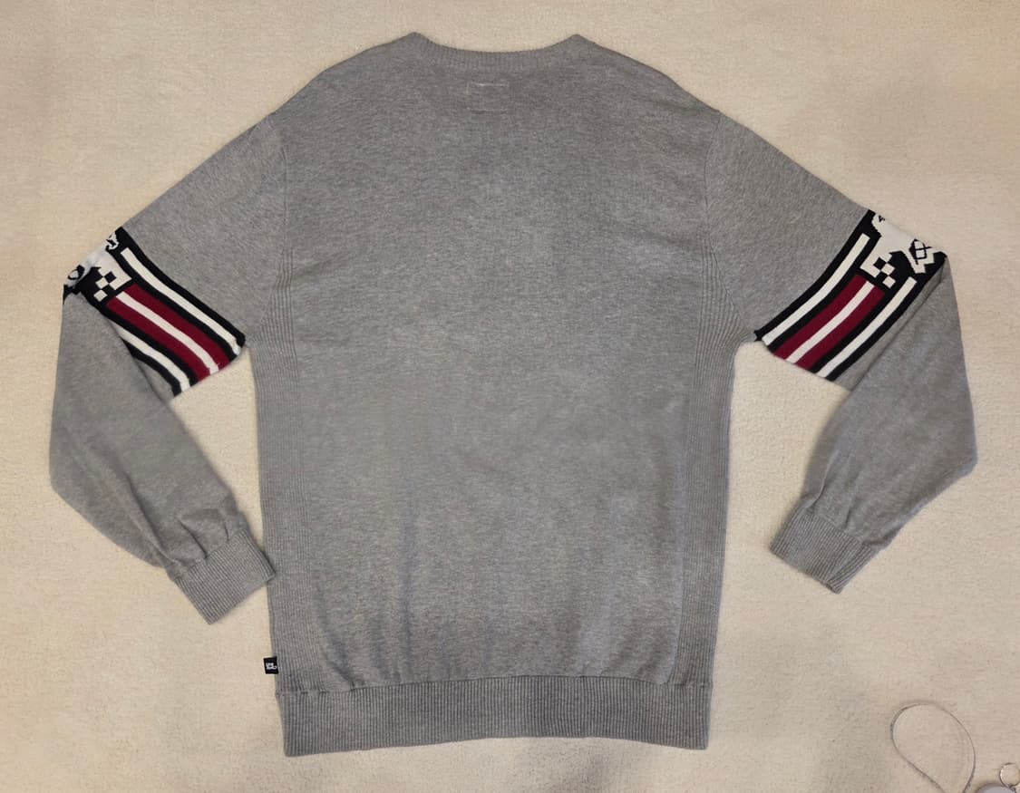 에코 언리미티드 독수리자수 니트[오버사이즈/황금핏] 상품이미지2