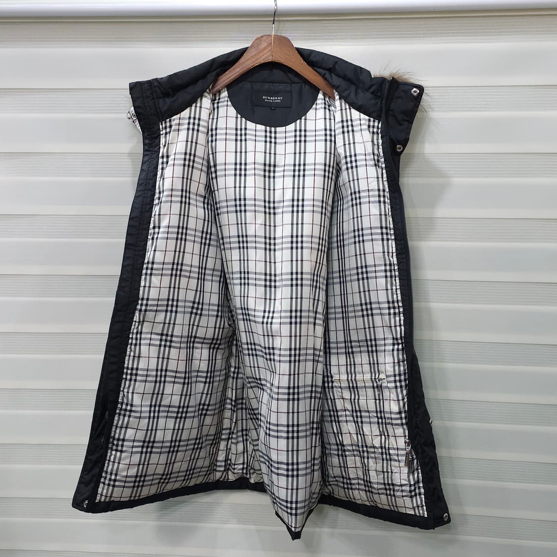 버버리 블랙라벨 구스다운 패딩- L 상품이미지7