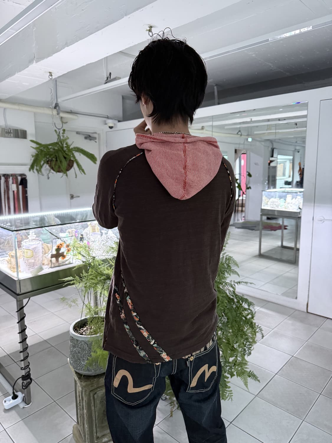 irezumi henley neck top 상품이미지3