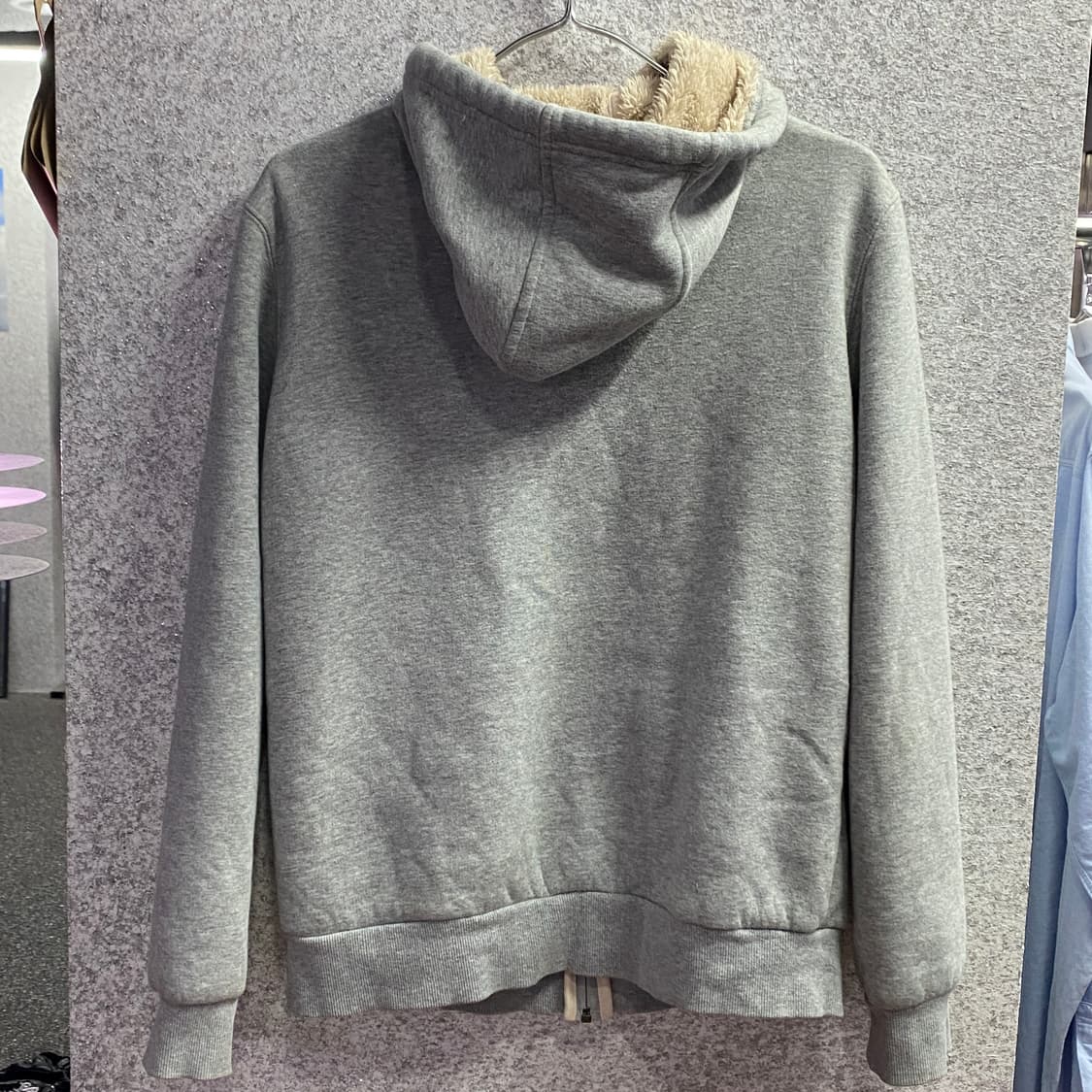 게스y2k 양털 후드 집업 B3173 상품이미지3