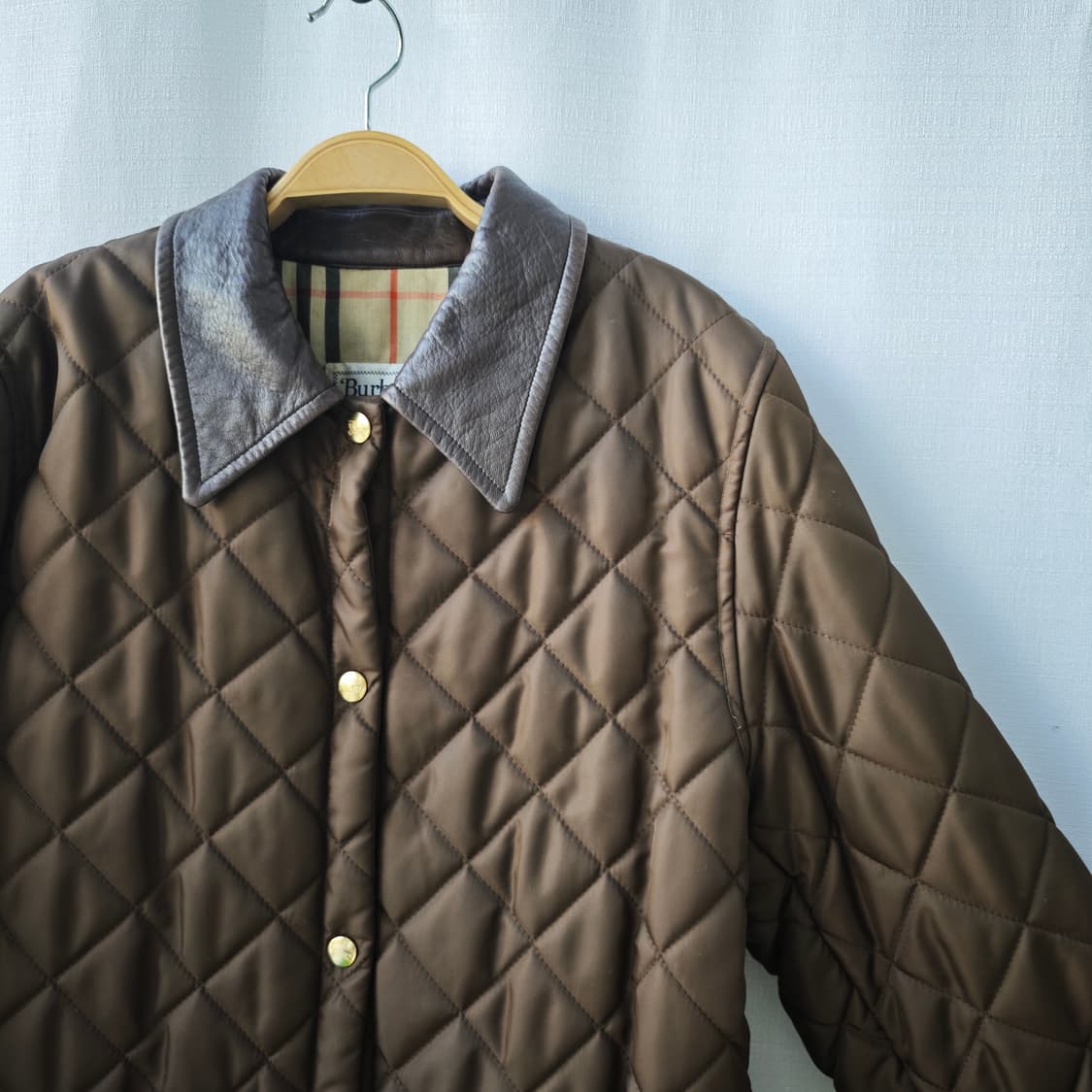 버버리 프로섬 레더 포인트 금장 버튼 다이아몬드 퀼팅 자켓 브라운 46 상품이미지2