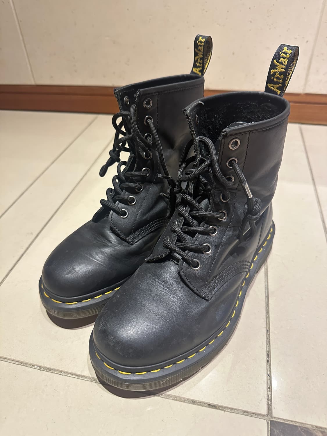 닥터마틴 1460 8홀 무광 uk 4 상품이미지1