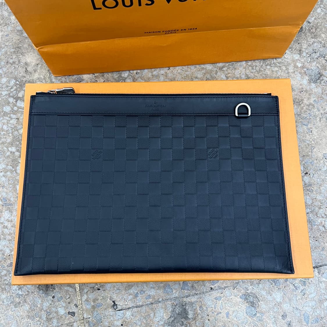 (풀박) 루이비통 디스커버리 포쉐트 클러치백 상품이미지4