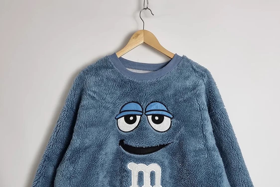 VOLCAN&APHRODITE M&M's 블루 캐릭터 보아 후리스 맨투맨 상품이미지3