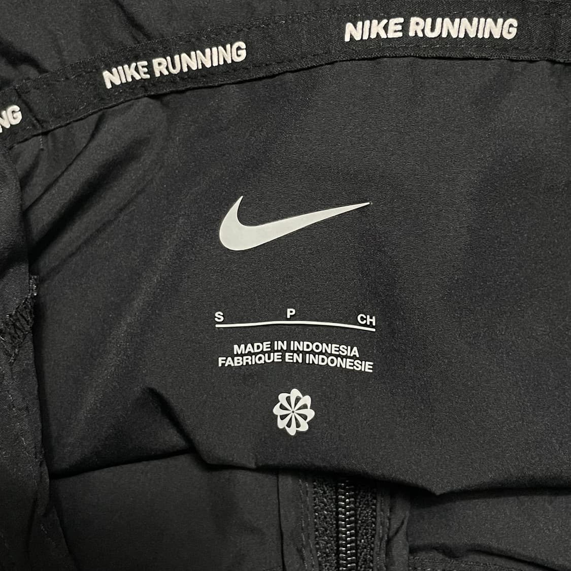 S 나이키 러닝 블랙 후드 바람막이  상품이미지4