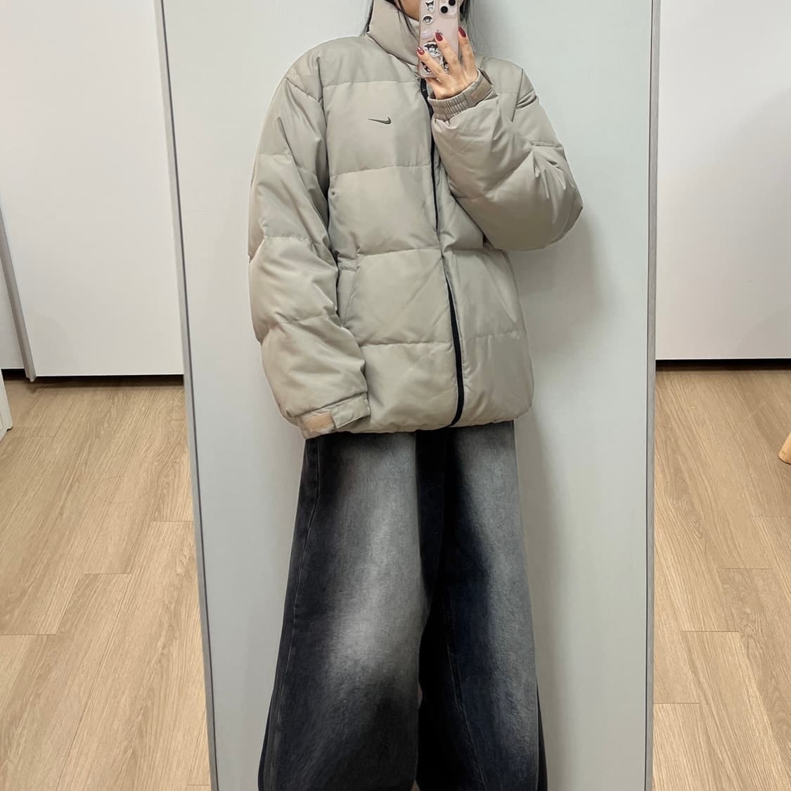 나이키 00s 카키색 스우시 뉴챔프 덕다운 베이지 패딩 자켓 상품이미지1