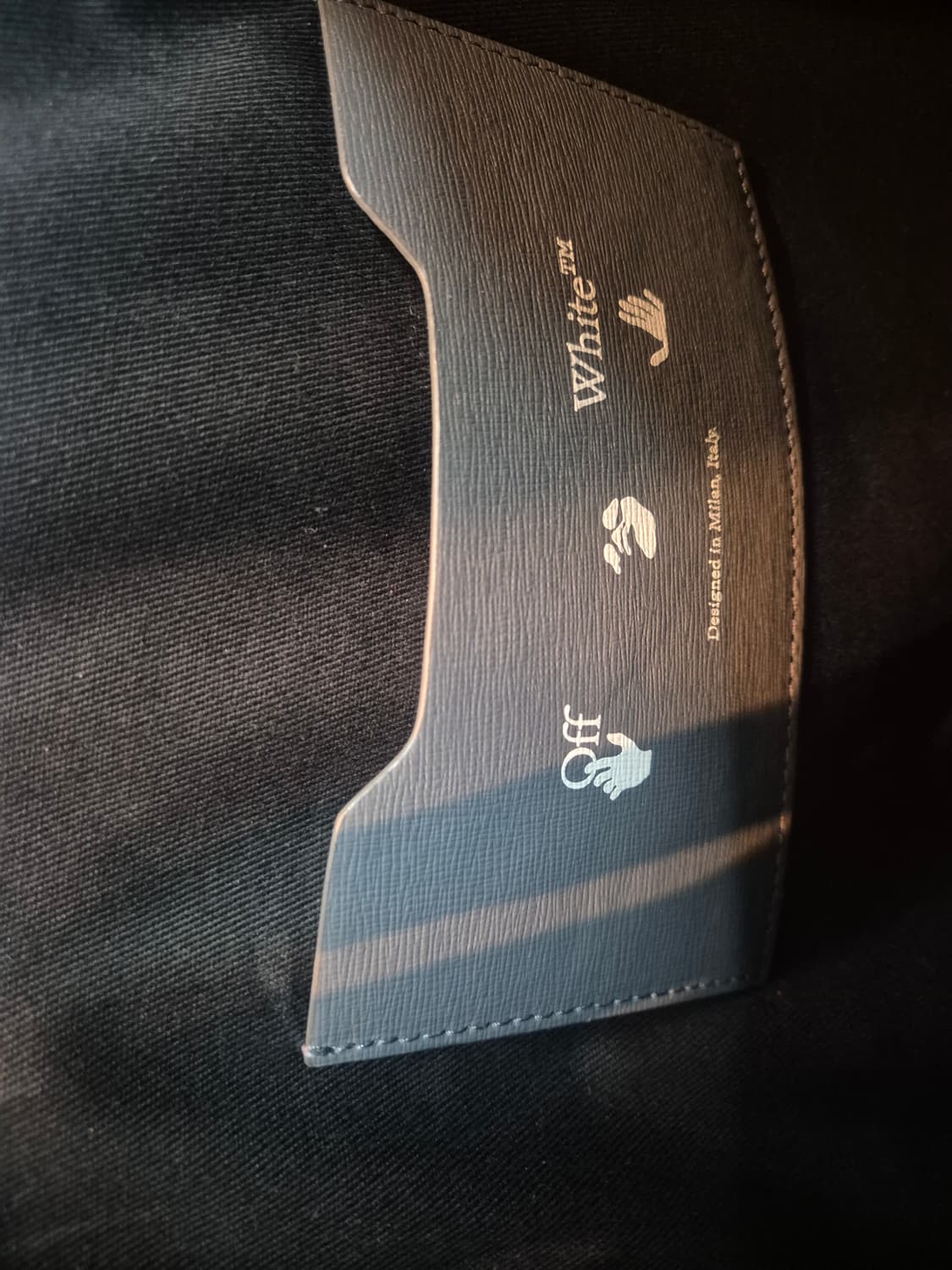 오프화이트 다이애거널 토트백 상품이미지3