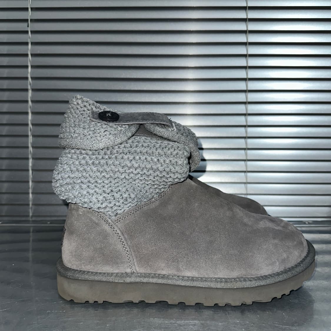 00s 그레이 니트 & 스웨이드 숏 어그 부츠 상품이미지4