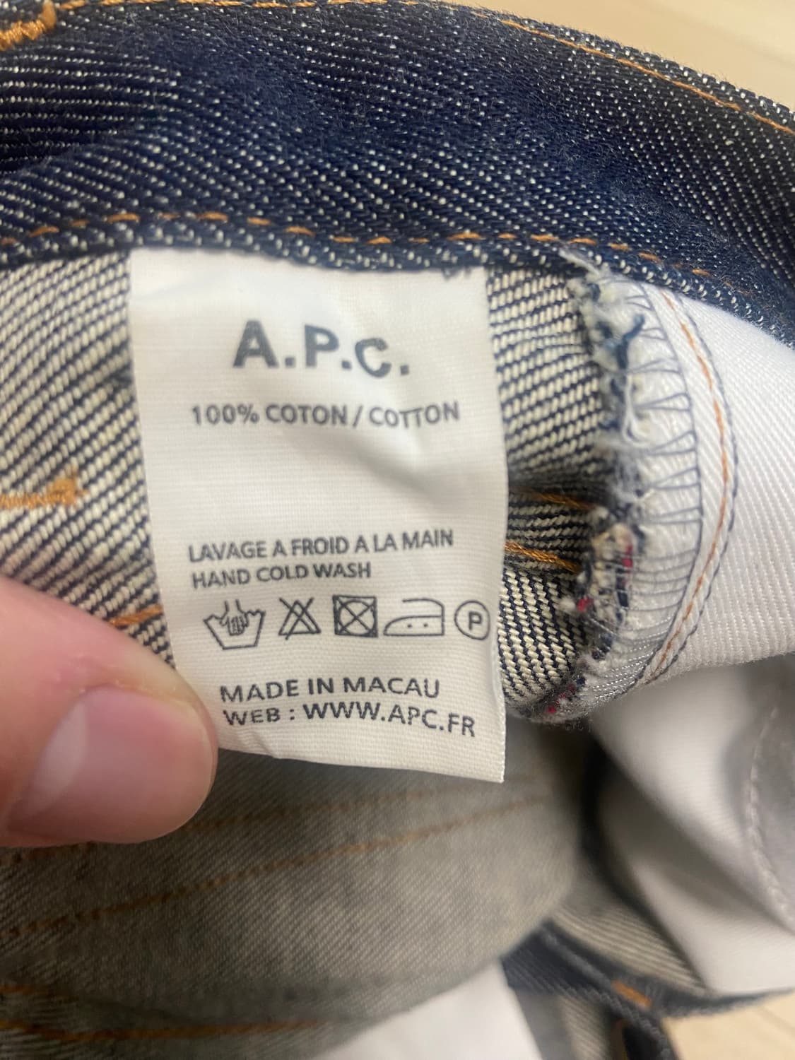 A.P.C.(아페쎄) 쁘띠 뉴 스탠다드 27 상품이미지3