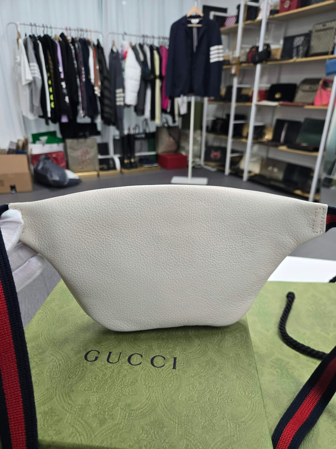 [40%할인] 구찌 띠로고 벨트백 힙색 상품이미지2