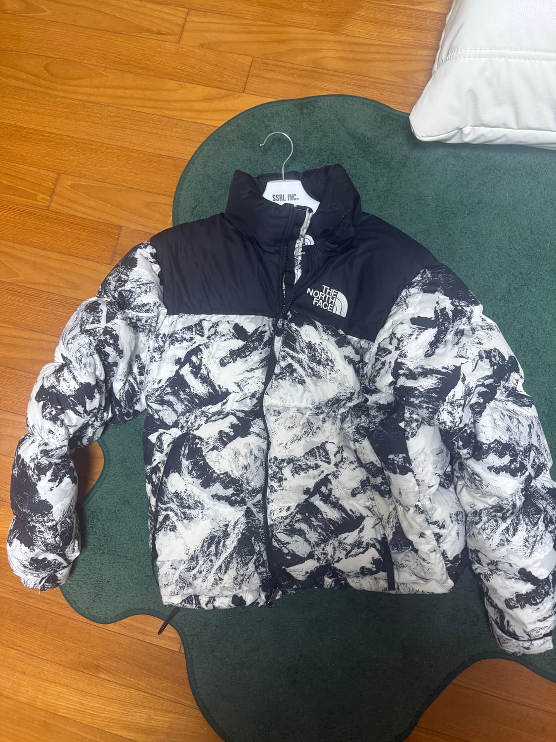 노스페이스 1996 노벨티 눕시 자켓 누트럴 그레이 상품이미지3