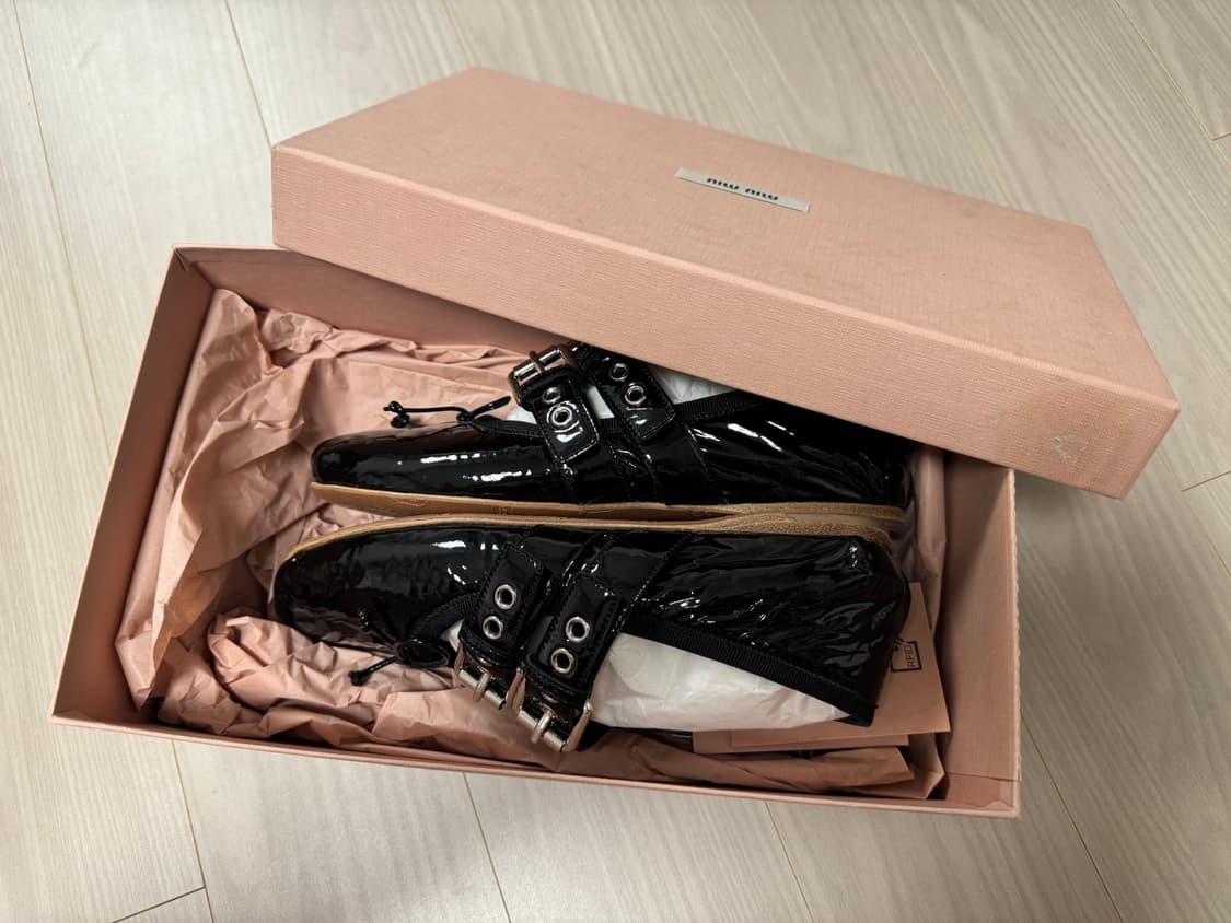 정품 미우미우 발레리나 플랫 슈즈 36 상품이미지3