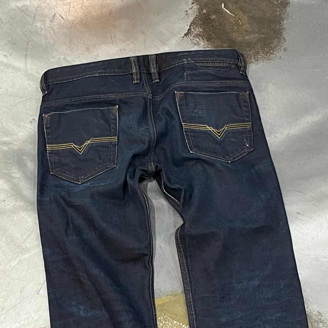  디젤 워싱 데님팬츠 y14387 상품이미지4