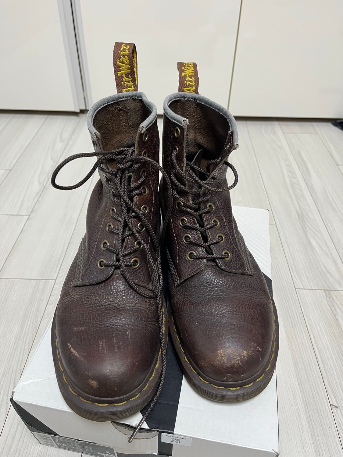 빈티지 닥터마틴 8홀 부츠 상품이미지2
