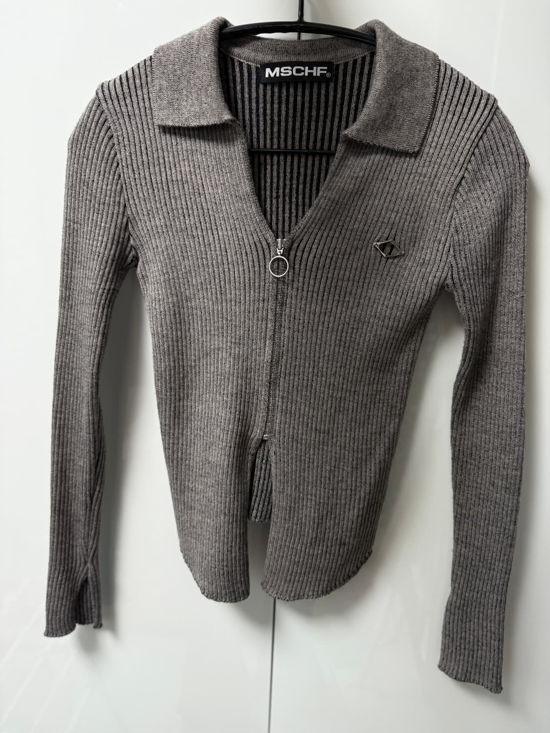 미스치프 니트 집업 그레이 상품이미지2