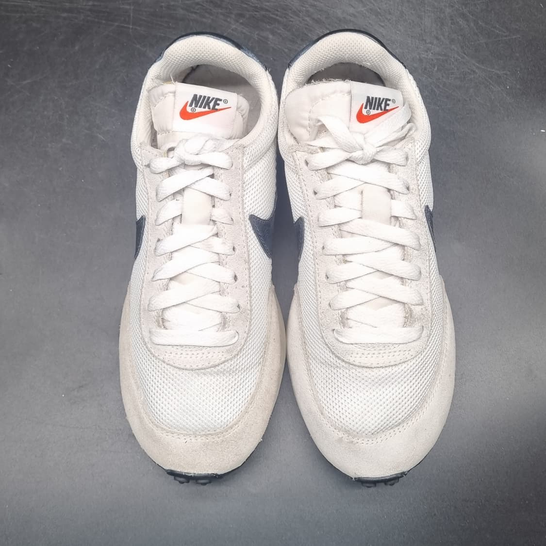 나이키 테일윈드79 흰검스니커즈 240 상품이미지2