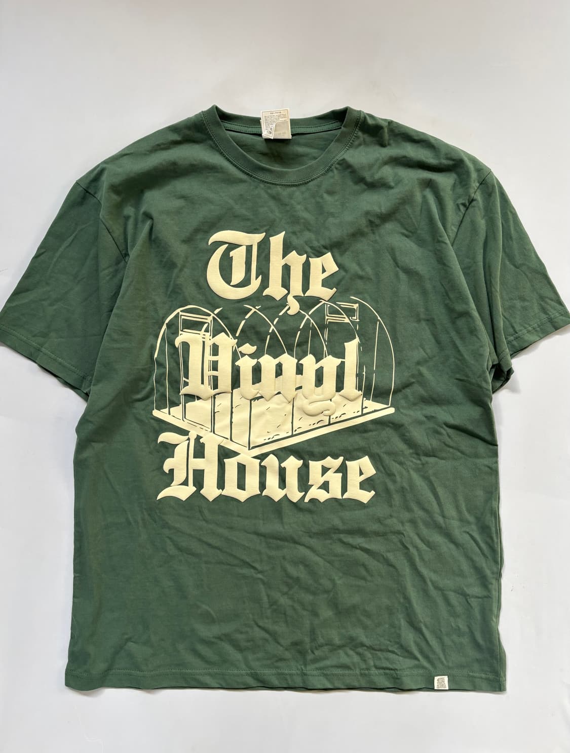 더바이닐하우스 반팔 티셔츠 상품이미지2