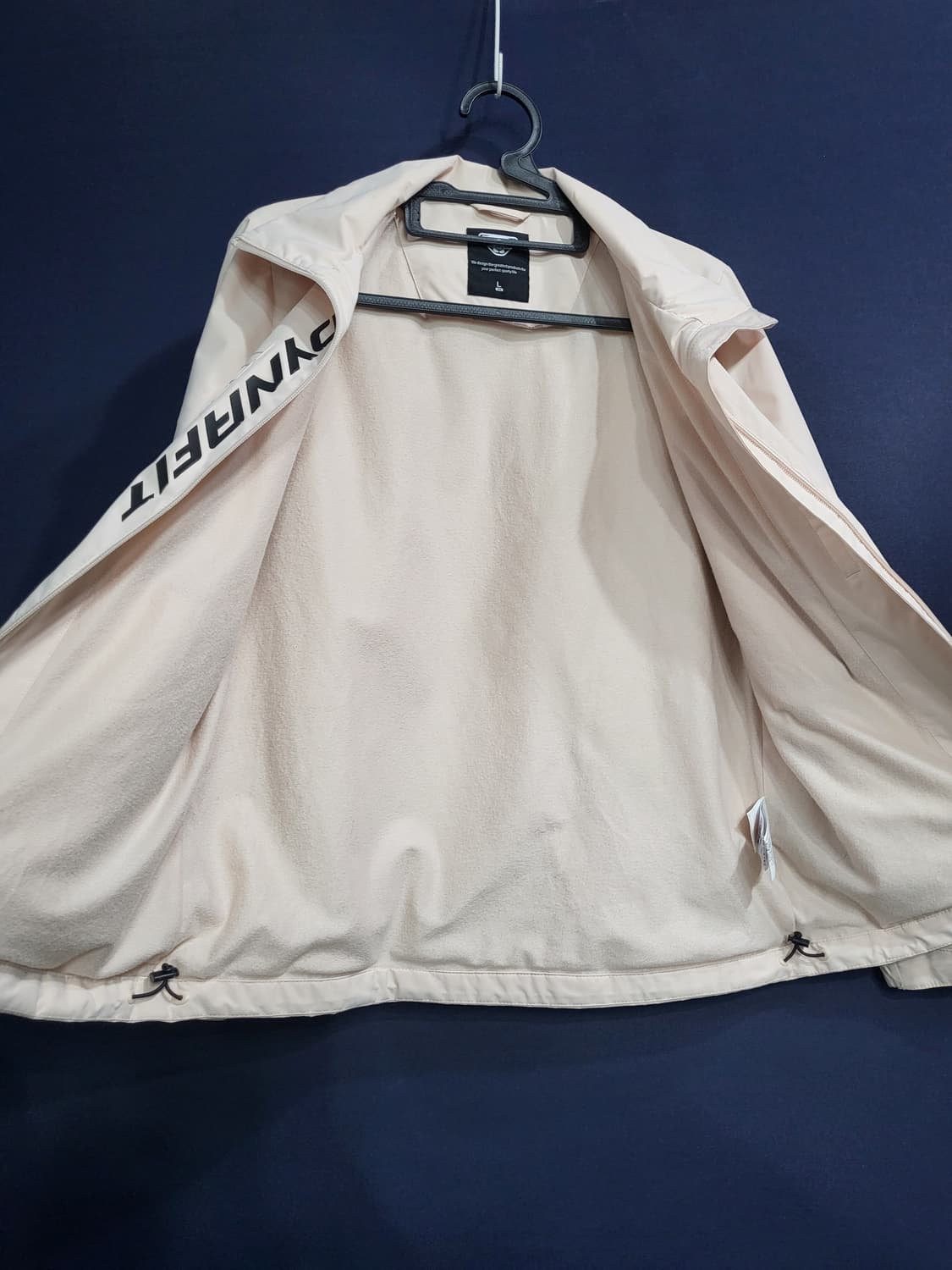 다이나핏 바람막이 자켓 상품이미지4