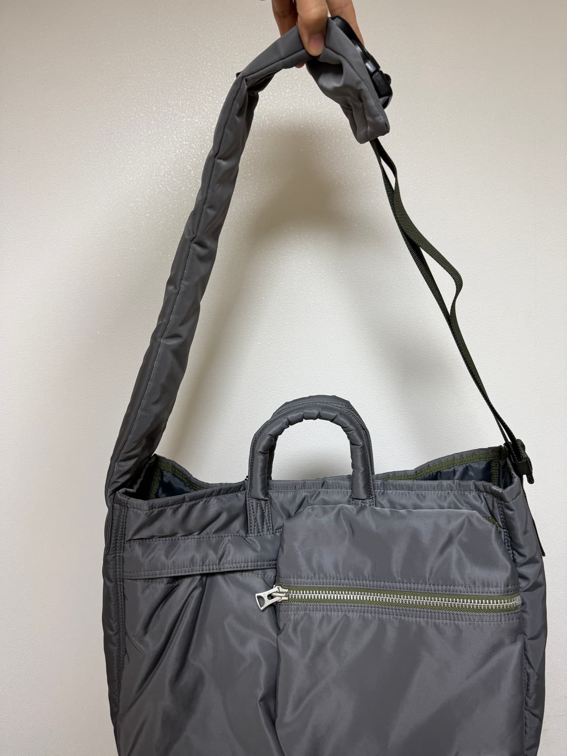 사카이 요시다포터 탱커 딜리버리백 그레이 토트백 헬멧백 상품이미지3