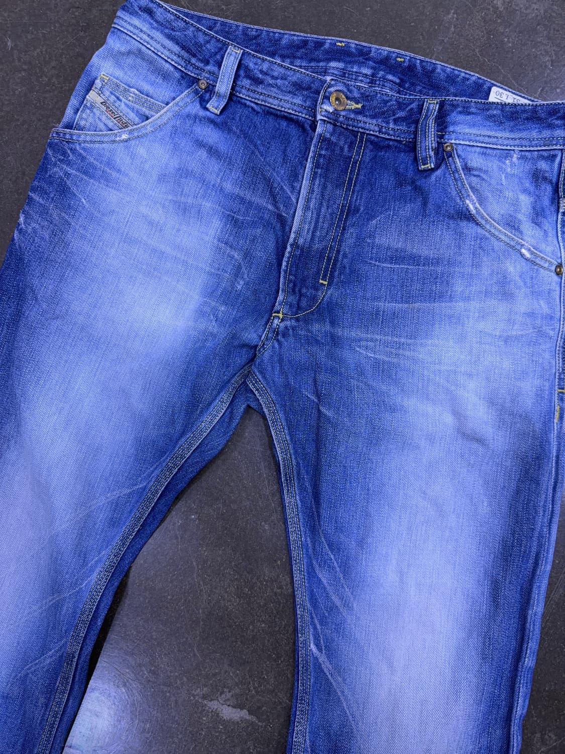 디젤 크룰리 빈티지 워싱 데미지 워싱 데님팬츠 31 상품이미지3