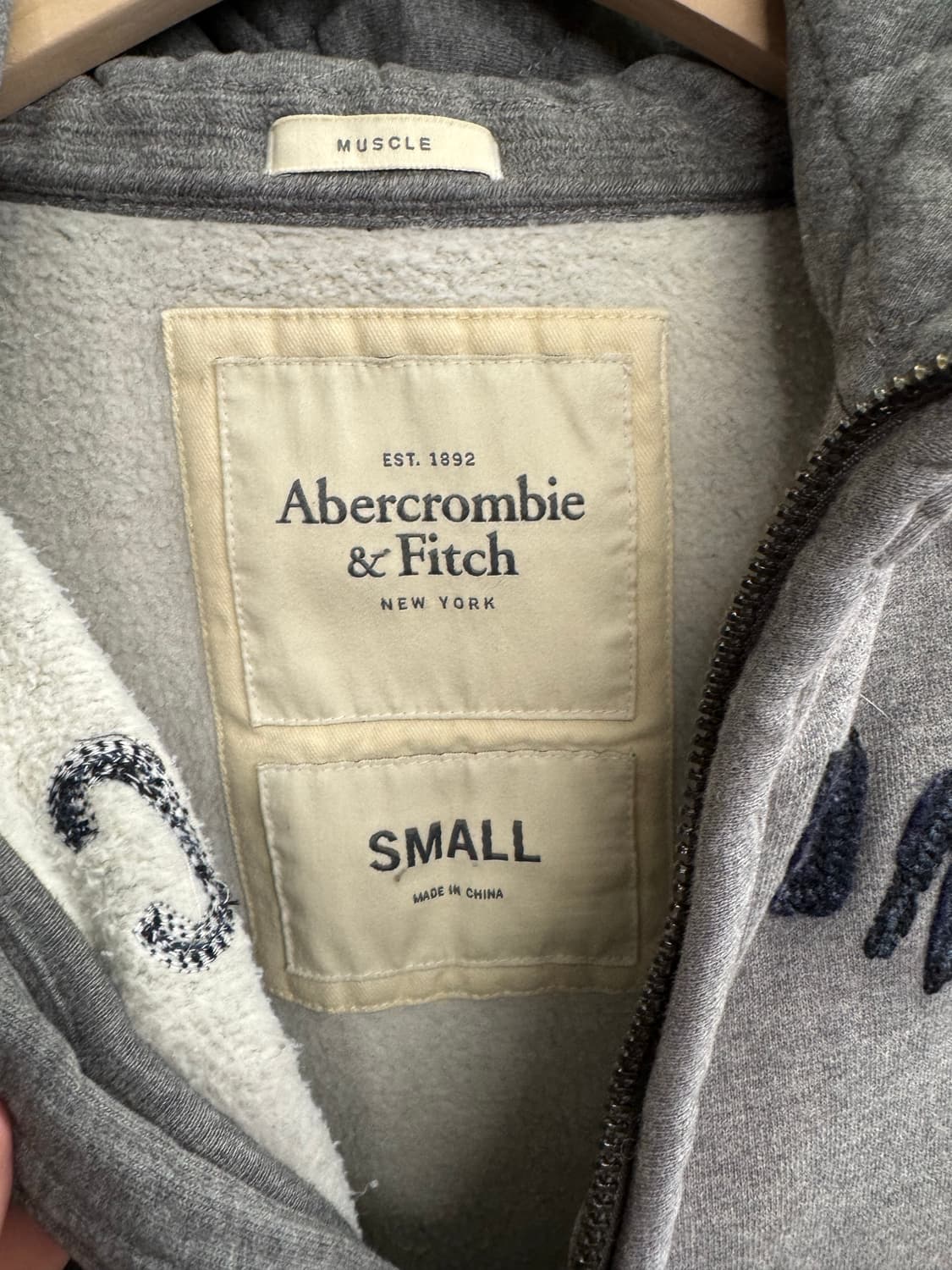 아베크롬비 빈티지 그레이 후드집업 상품이미지3