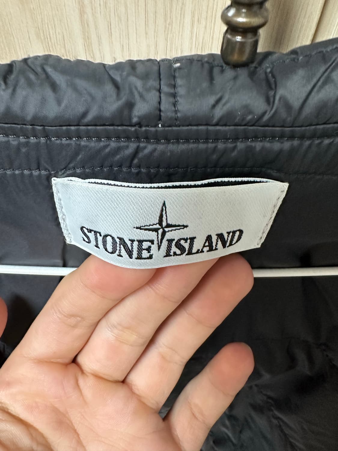 스톤아일랜드 소프트쉘 프리마로프트 20FW 상품이미지5