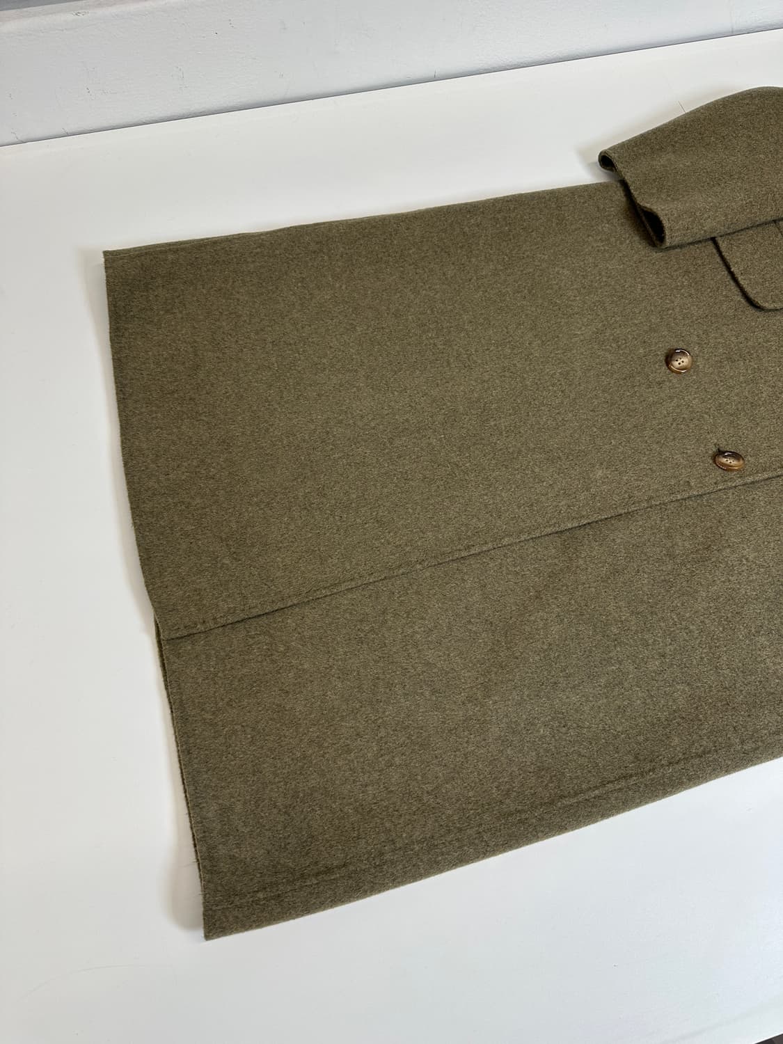 스튜디오톰보이 캐시미어울 더블 맥시 코트  상품이미지5