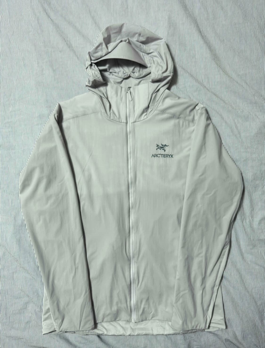 (새상품급) 아크테릭스 아톰 sl 후디 솔리튜드 상품이미지3