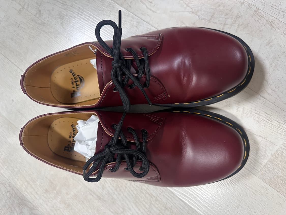 닥터마틴 1461 스무스 체리레드 uk8 1회착 상품이미지2