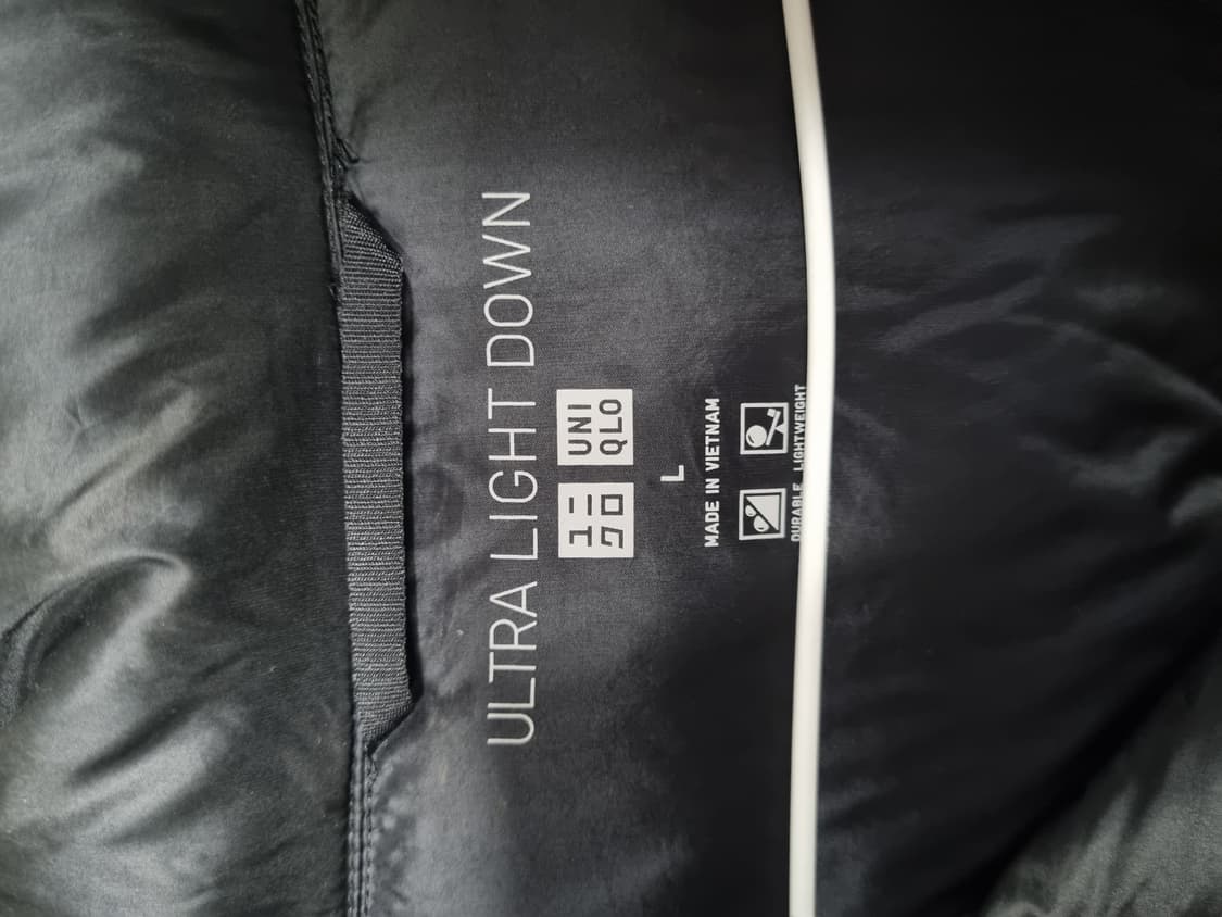 유니클로 울트라라이트 남성 숏패딩 상품이미지3