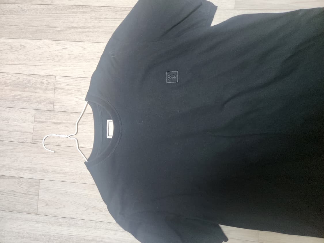 우영미 블랙 나비 백로고 티셔츠 48 상품이미지4